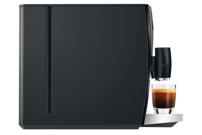 c8_piano_black_ea_image3.webp